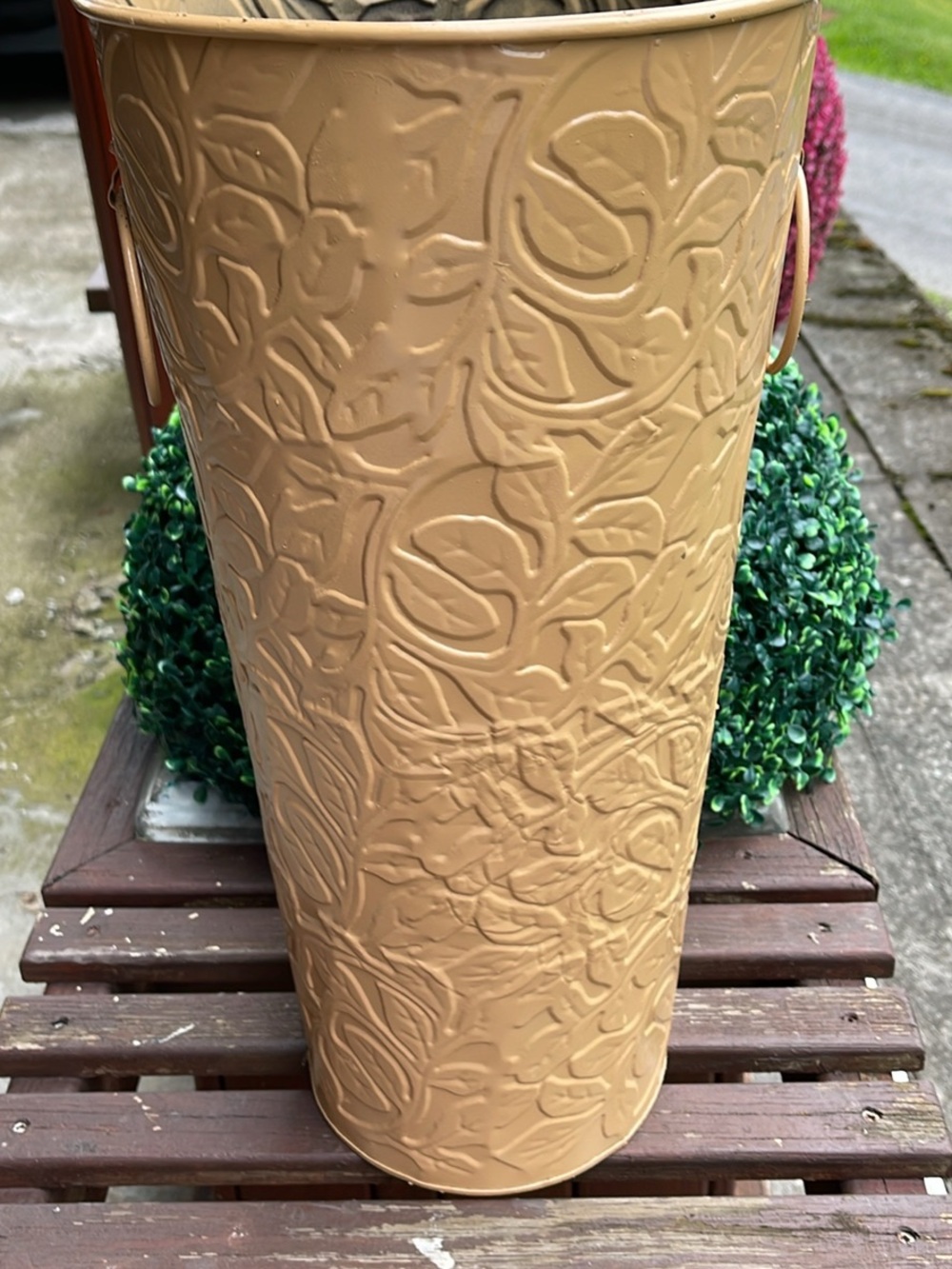 Decorative Textured Metal Planter - Tan